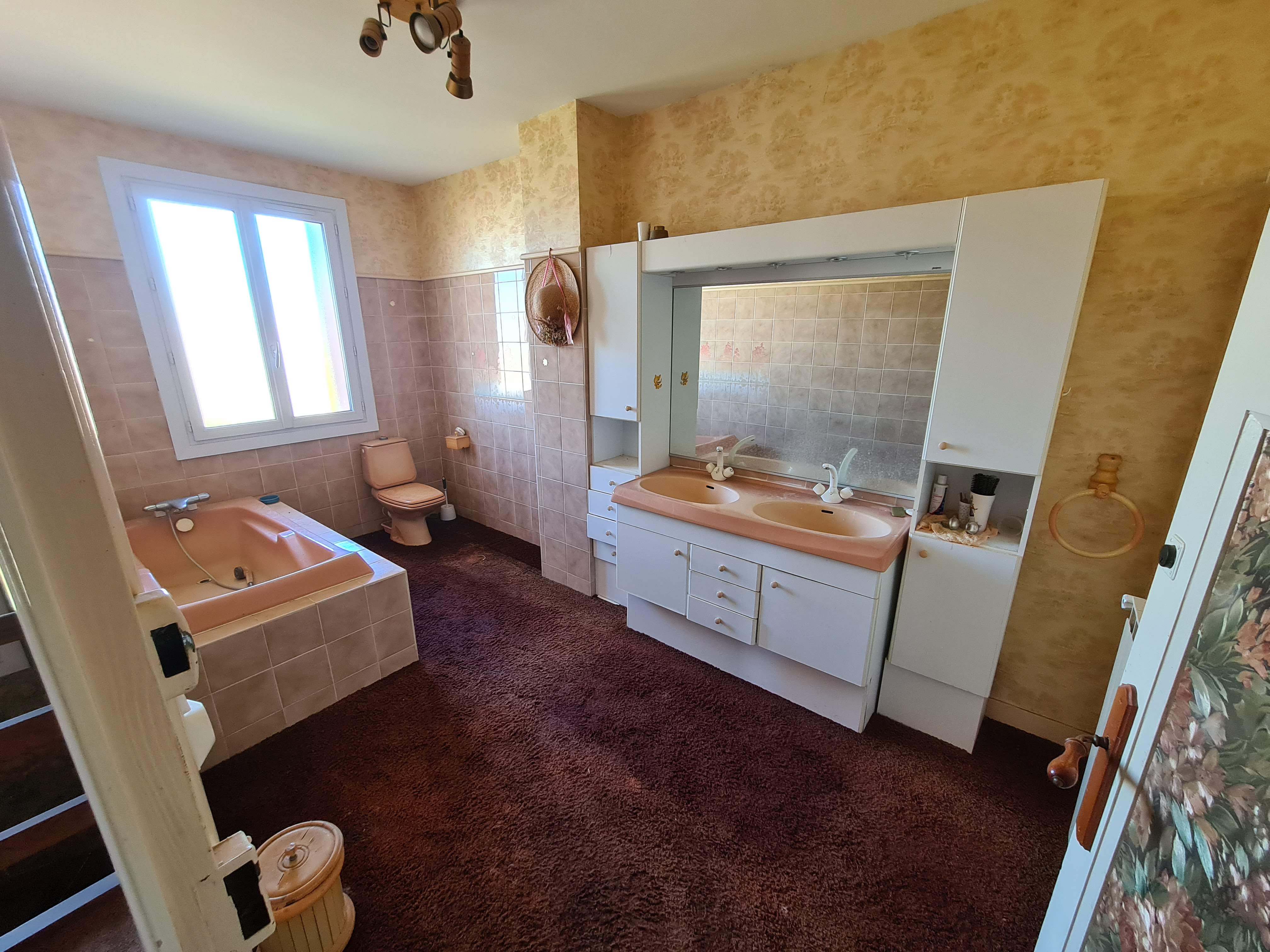 Salle de bain avant rénovation